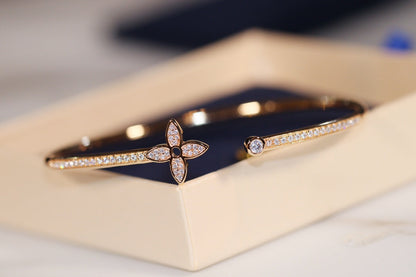 DIANA IDYLLE GOLD OPEN BRACELET DIAMOND PAVED