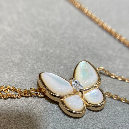DIANA BUTTERFLY MOP DIAMOND NECKLACE