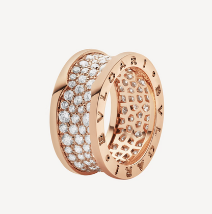DIANA ZERO 1 WITH PAVED DIAMONDS ON THE SPIRAL RING