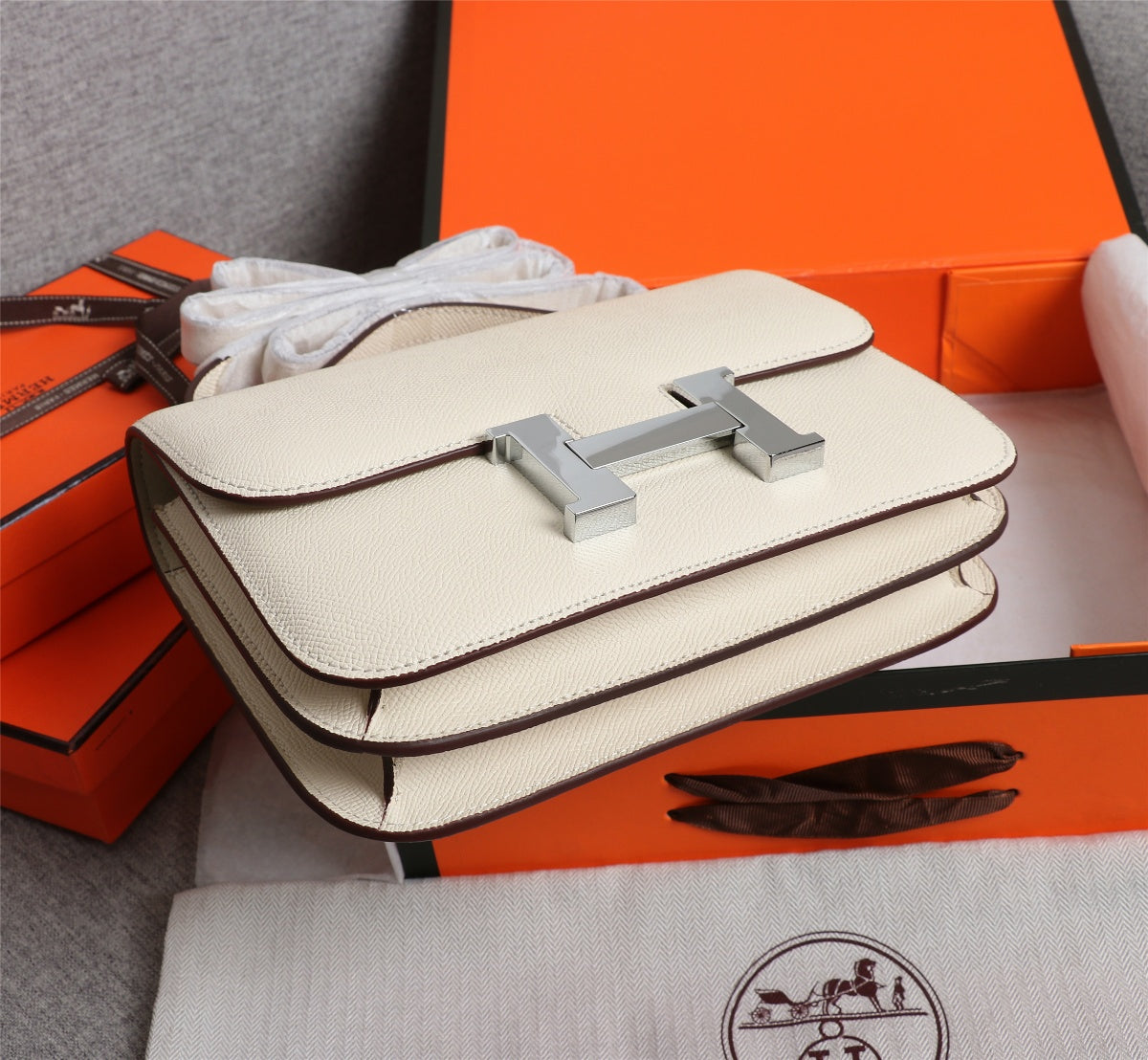 HM CONSTANCE BAGS 19 CREAM EPSOM SILVER HARDWARE