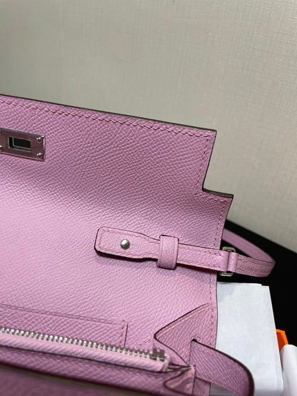 kelly to go wallet 20.5 light pink epsom silver hardware