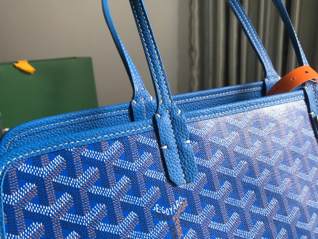 HARDY PM BAG 40 IN SKY BLUE GOYARDINE CANVAS AND TAURILLON LEATHER TRIM