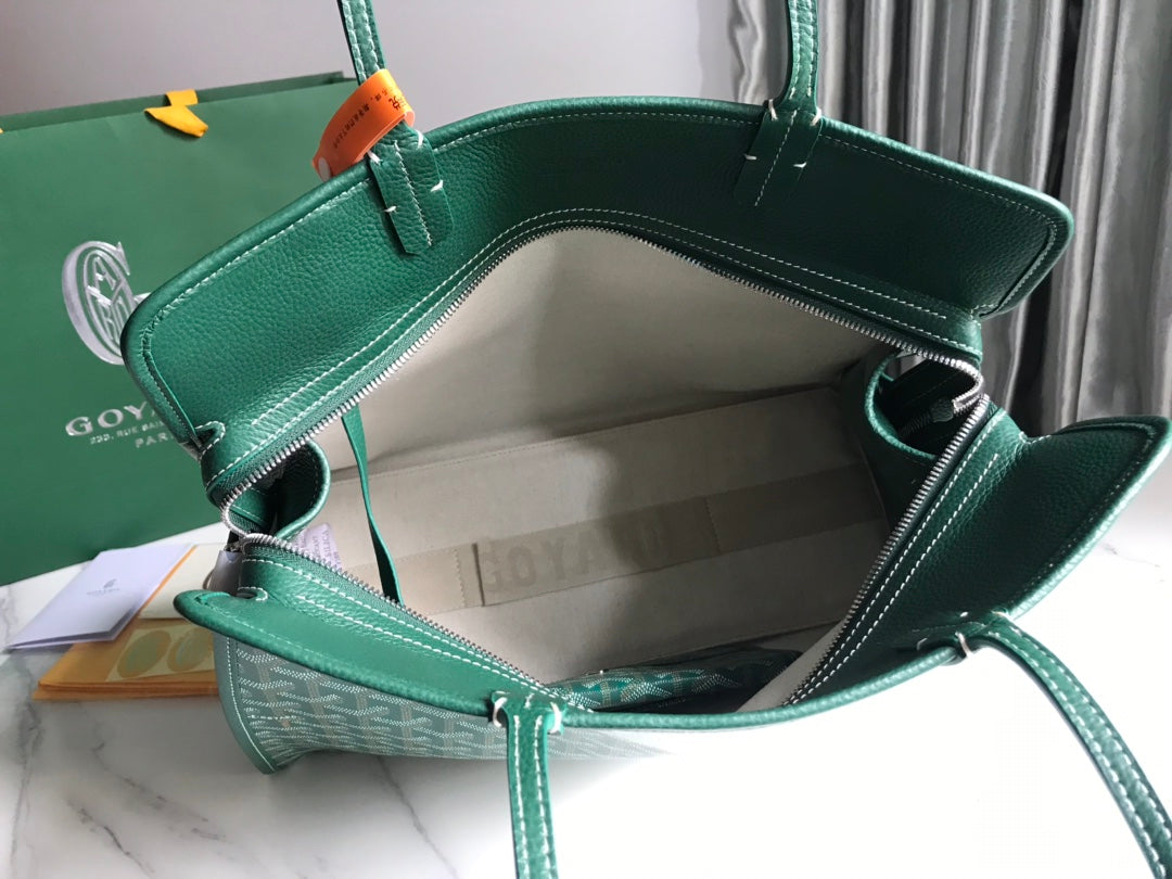 HARDY PM BAG 40 IN GREEN GOYARDINE CANVAS AND TAURILLON LEATHER TRIM