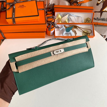 HM Kelly Cut 31 Kaitoke Green Epsom Leather Silver Hardware 229041
