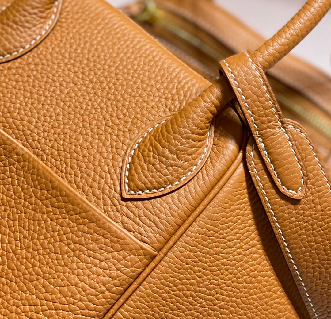 HM LINDY 26 BAG ORANGE TAURILLON CLEMENCE LEATHER