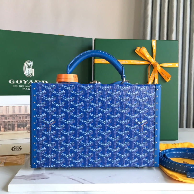 GRAND H?TEL TRUNK BAG 24 IN BLUE GOYARDINE CANVAS AND CALFSKIN