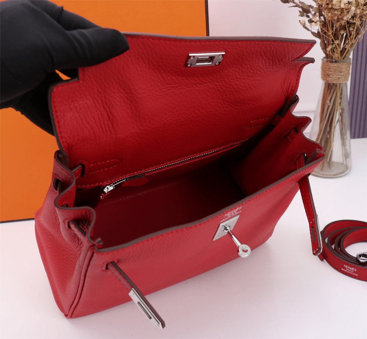 HM KELLY BAG 25 RED TOGO SILVER HARDWARE