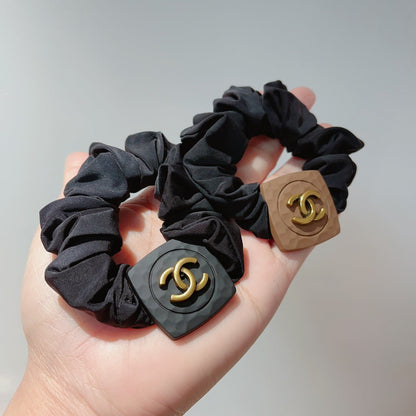 BLACK MIX CAMEL BROWN WRINKLED FABRIC SCRUNCHIE 875870