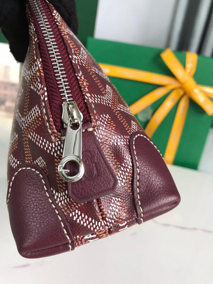 VEND?ME COSMETIC POUCH 17 IN WINE RED GOYARDINE CANVAS AND CALFSKIN TRIM