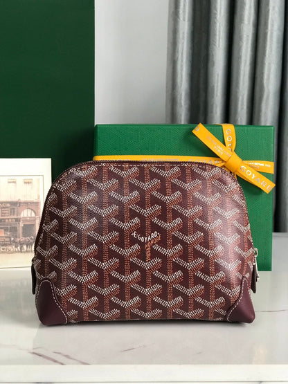 VEND?ME COSMETIC POUCH 17 IN WINE RED GOYARDINE CANVAS AND CALFSKIN TRIM
