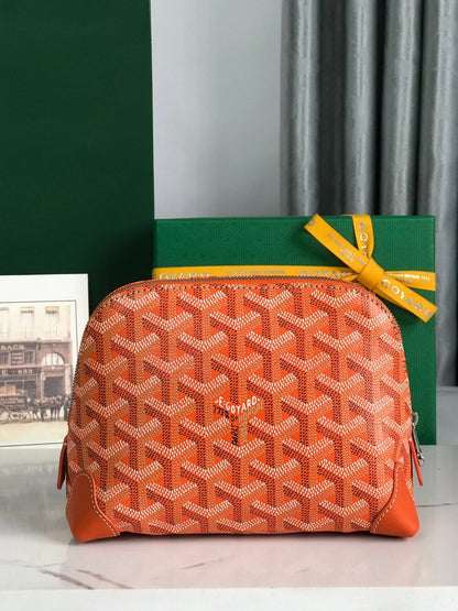 VEND?ME COSMETIC POUCH 17 IN ORANGE GOYARDINE CANVAS AND CALFSKIN TRIM