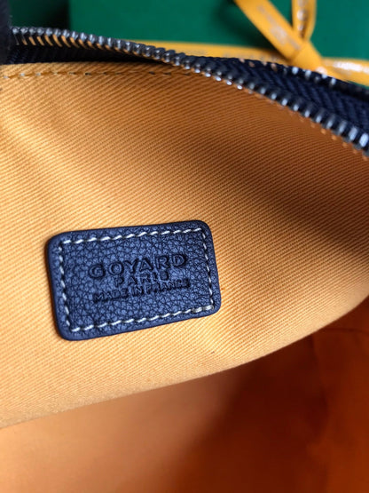 VEND?ME COSMETIC POUCH 17 IN NAVY BLUE GOYARDINE CANVAS AND CALFSKIN TRIM