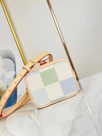 NANO NO¨¦ 16 IN PISTACHIO DAMIER GIANT CANVAS GOLD HARDWARE