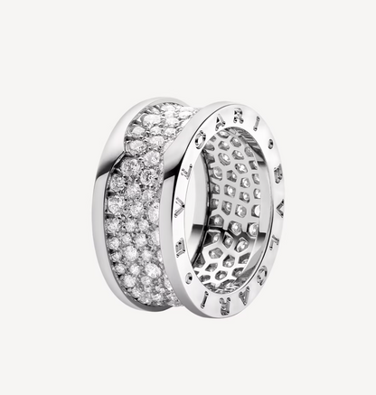 DIANA ZERO 1 WITH PAVED DIAMONDS ON THE SPIRAL RING