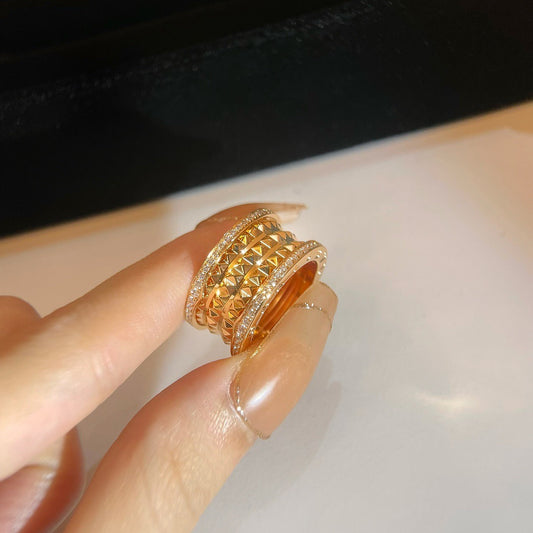 DIANA ZERO 1 ROCK GOLD CERAMIC WITH PAVED DIAMONDS RING