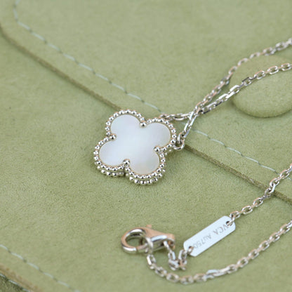 DIANA CLOVER  15MM WHITE MOTHER-OF-PEARL SILVER