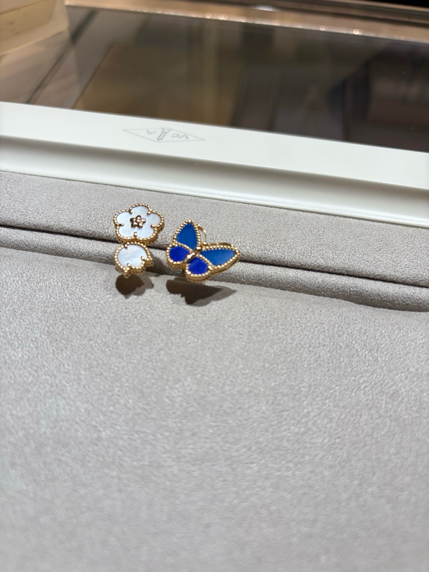 LUCKY SPRING BUTTERFLY OPEN-FACE RINGS