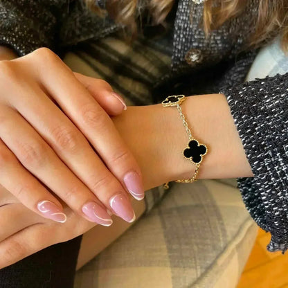 DIANA CLOVER  5 MOTIFS BLACK ONYX BRACELET