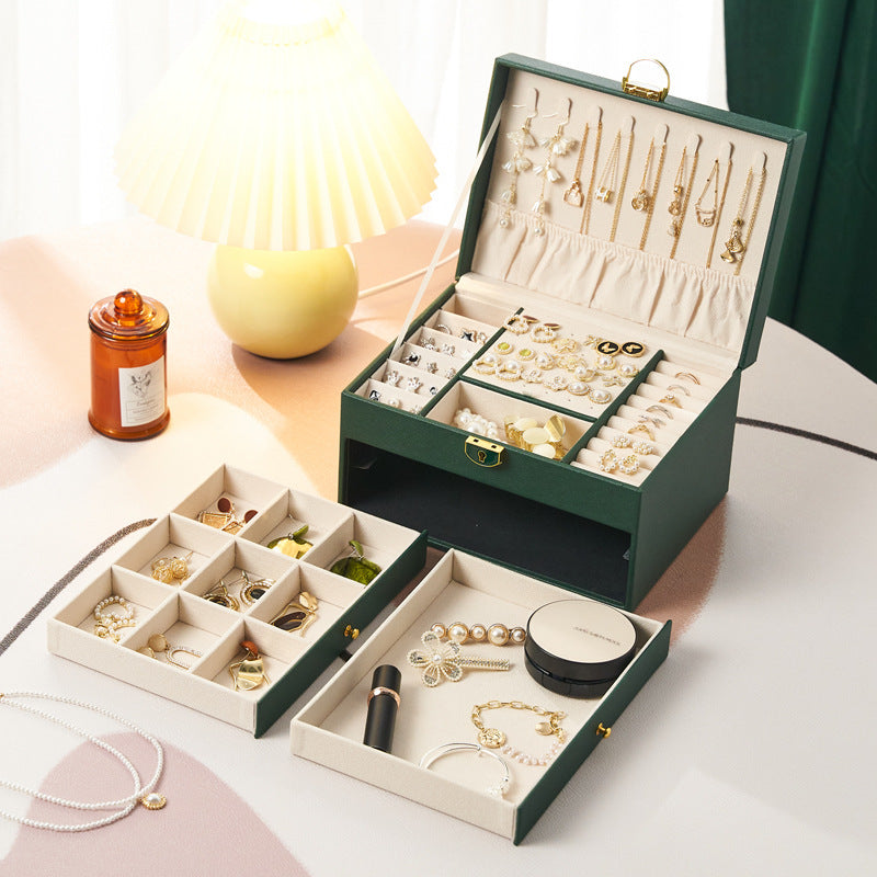 Coffret à bijoux à trois niveaux avec motif losange et serrure