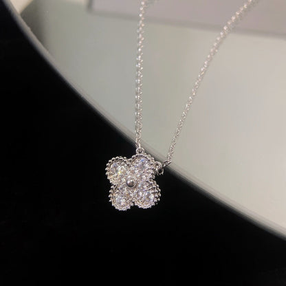 DIANA CLOVER 15MM DIAMOND SINGLE FLOWER NECKLACE