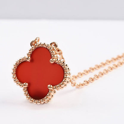 DIANA CLOVER 15MM CARNELIAN SINGLE FLOWER NECKLACE
