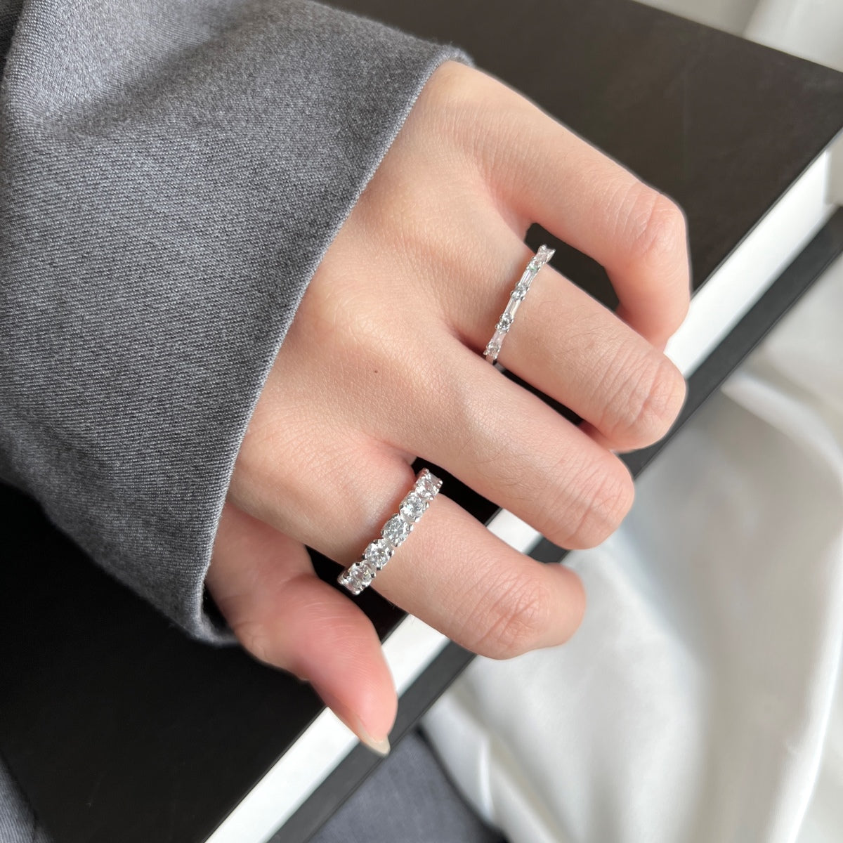 [HOT] Bague de tennis ronde Eternity