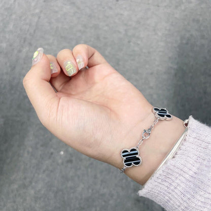 CLOVER 5 MOTIF VEINED ONYX BRACELET SILVER