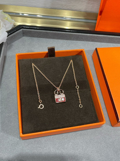DIANA H CIRCE MOISSANITE PENDANT NECKLACE GOLD