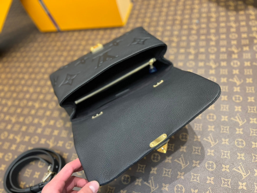 madeleine 30 black grained embossed calfskin