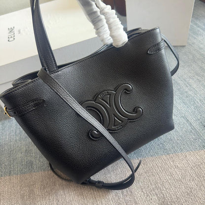 MINI CABAS ANA?S CUIR TRIOMPHE 20 IN BLACK GRAINED CALFSKIN
