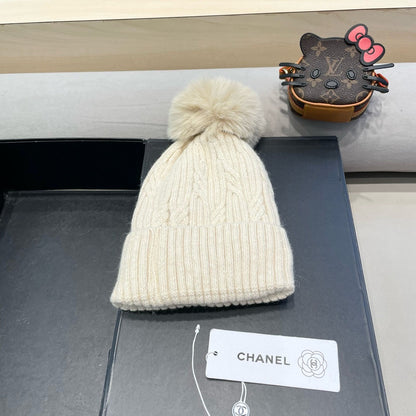 BEANIE HAT IN BEIGE WOOL 422178