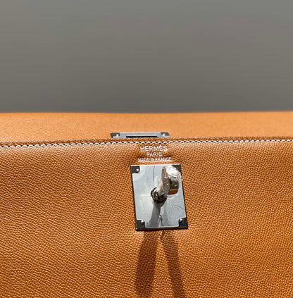 HM Kelly Elan 27cm Gold Leather Shw