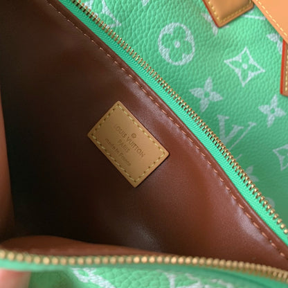 speedy p9 bandouliere 40cm green calfskin