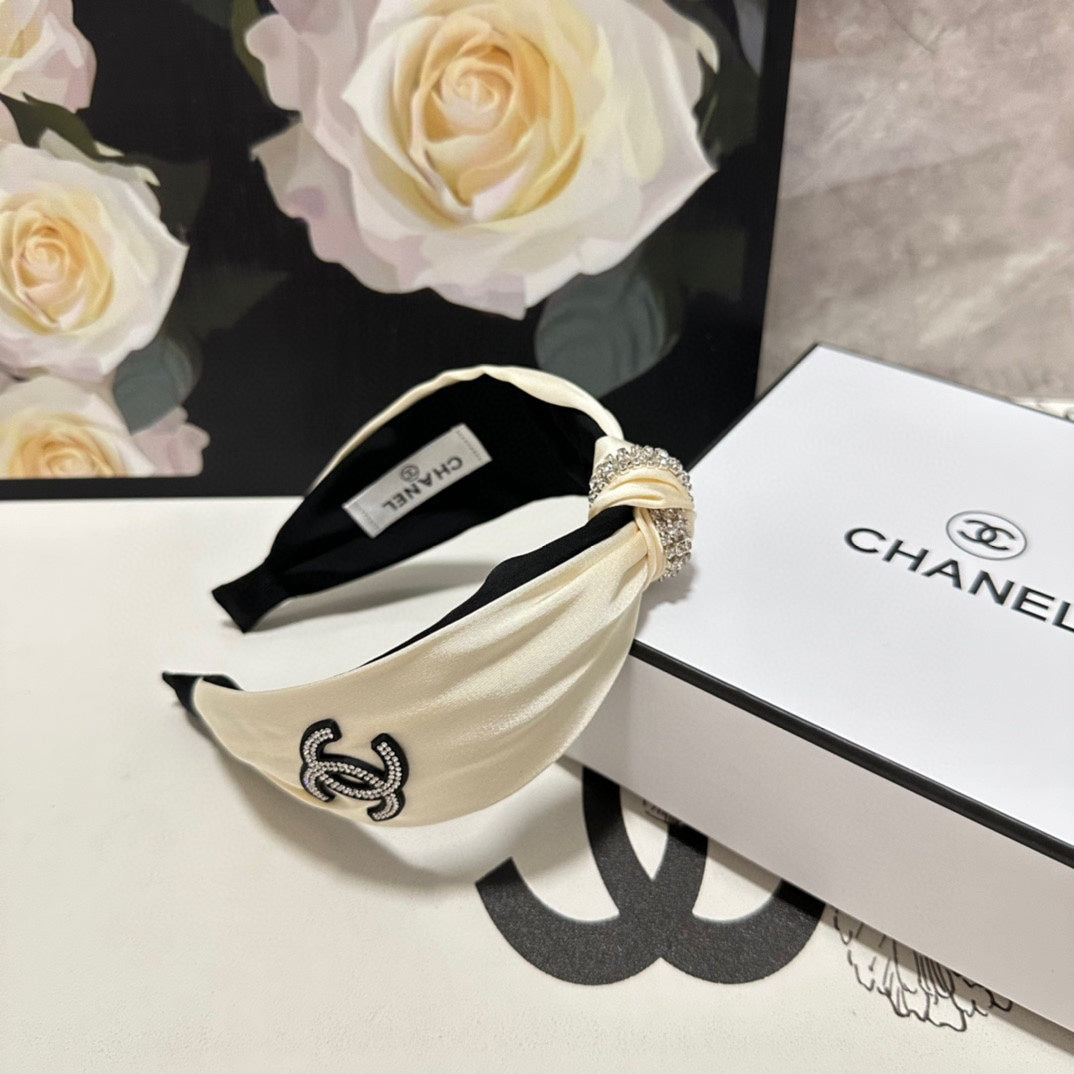WHITE SILK HEADBAND 168591