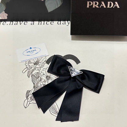 BOW HAIR CLIP IN BLACK RE-NYLON 423593