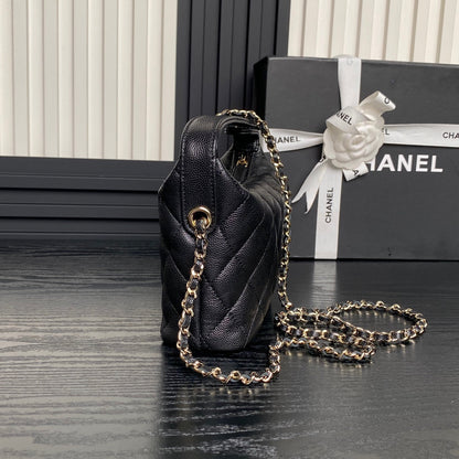 CC 25C Hobo Bag 21.5cm Top Handle Black Grained Calfskin