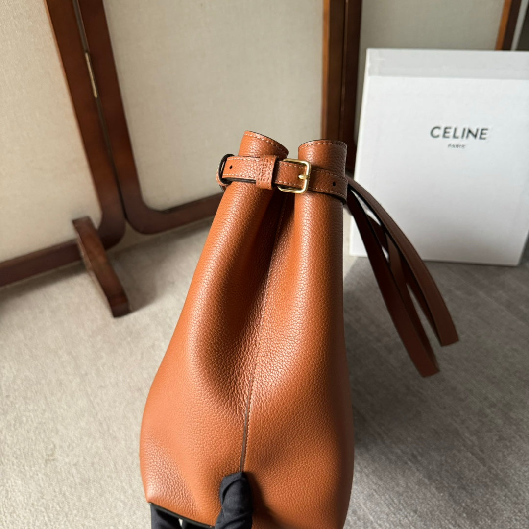MEDIUM CABAS ANA?S CUIR TRIOMPHE 54 IN BRONZE BROWN GRAINED CALFSKIN