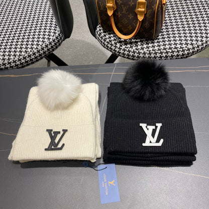 SET SCARF AND HAT IN BEIGE WOOL AND FOX FUR 414798