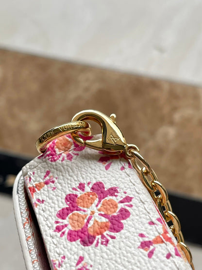 F¨¦LICIE POCHETTE 21 IN CORAL MONOGRAM TILES CANVAS