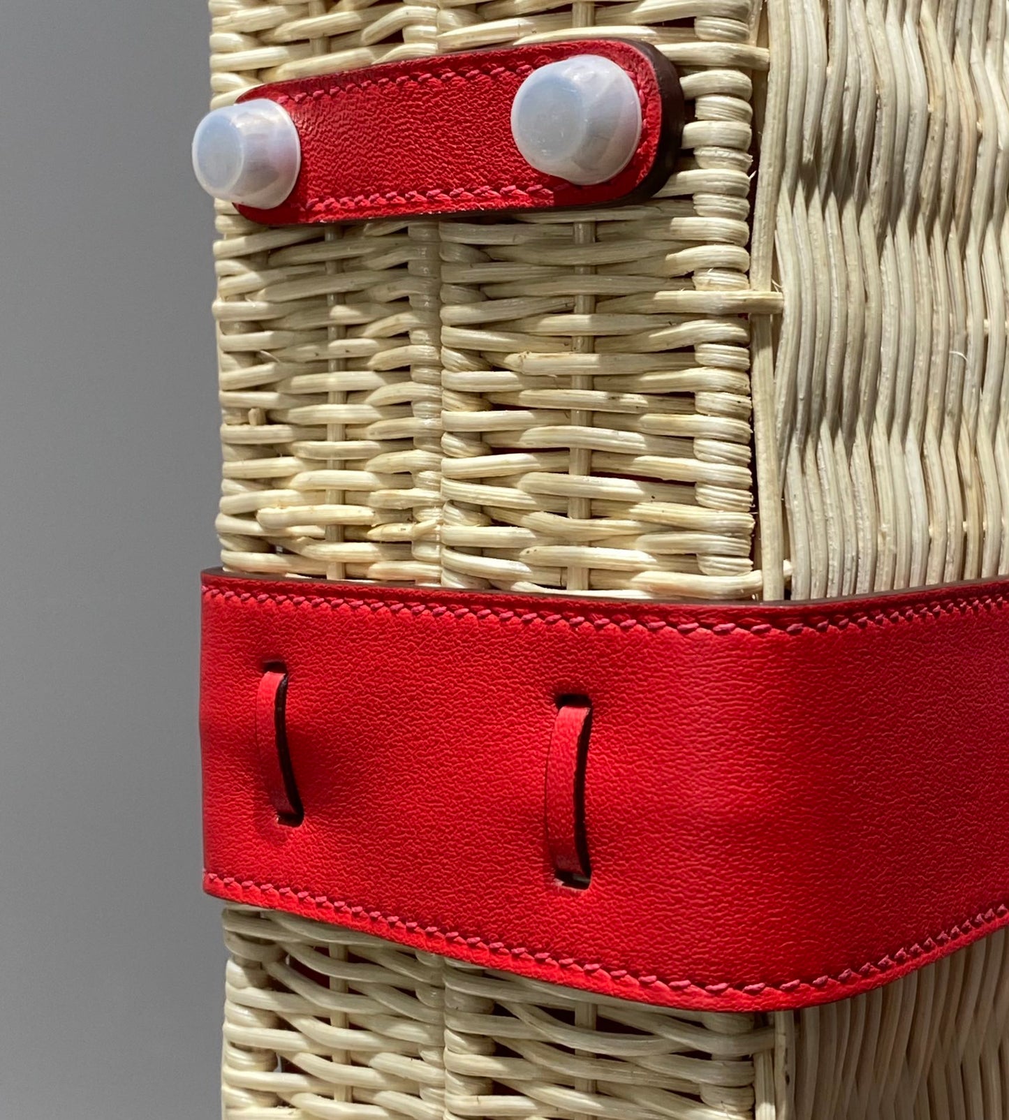 HM Kelly 20 Picnic Kelly Red Bamboo And Rattan