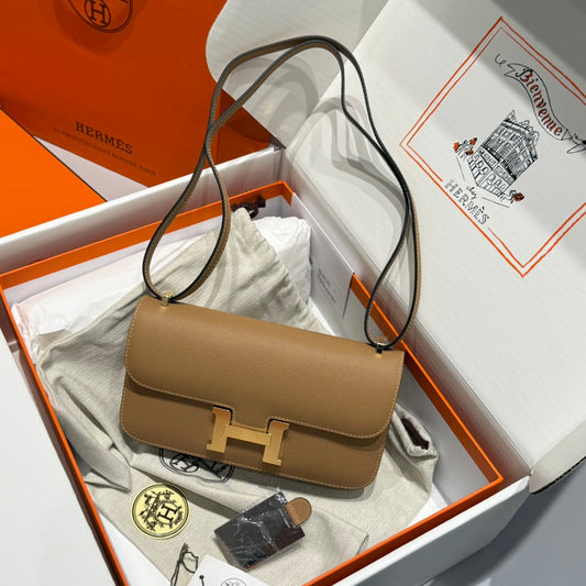 HM Constance Elan 24 Liquid Caramel Epsom Gold Hardware 237336