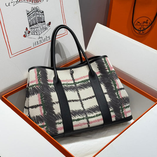 HM Garden Party 36 Multicolor Canvas and Negonda Calfskin 243186