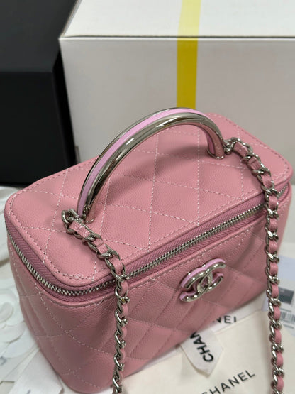 CC 25P Vanity Case 17cm Pink Pastel Leather Silver Hardware 243463