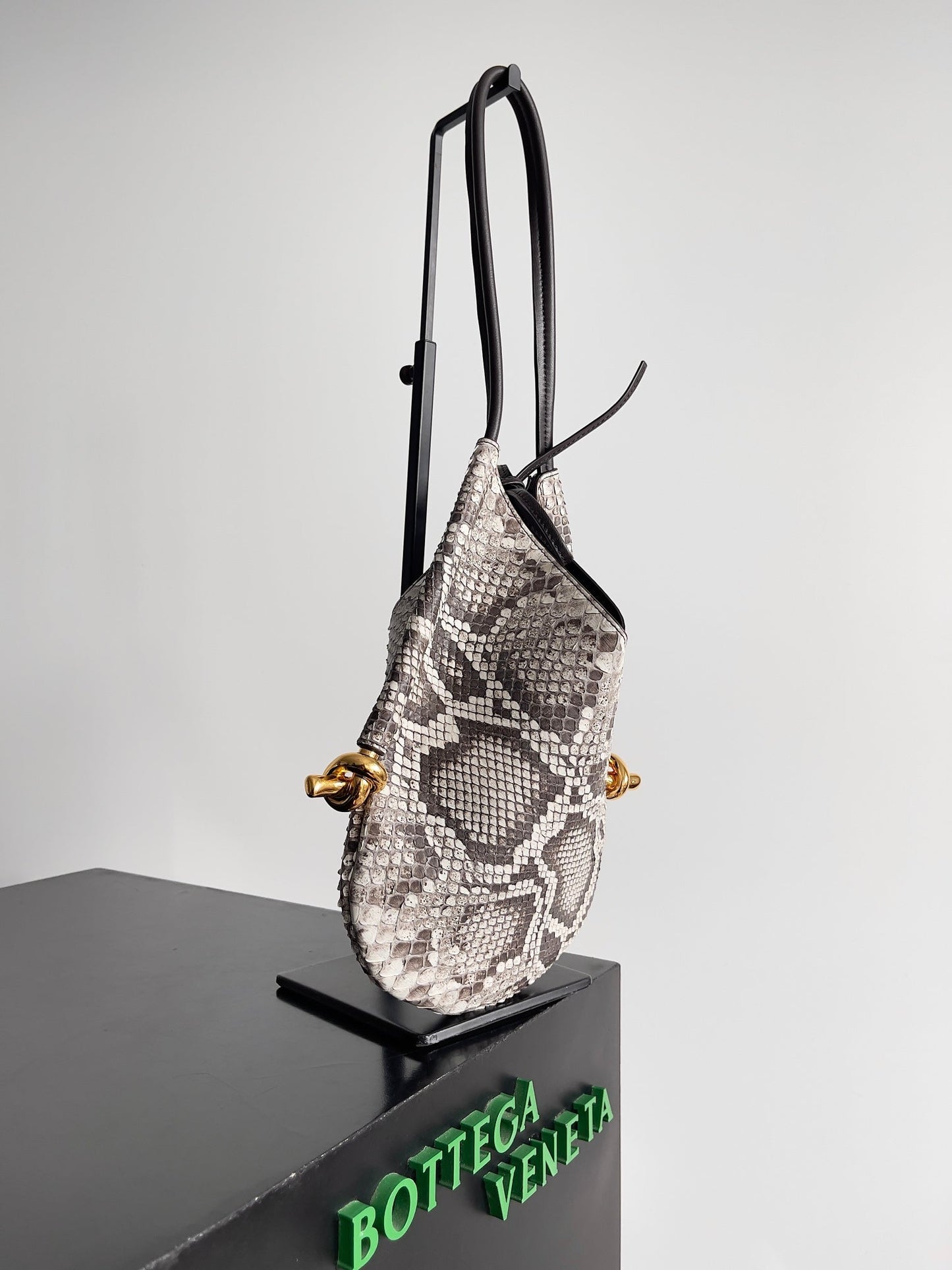 BV Small Solstice Bag 26cm In Python Leather 209325