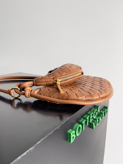 BV Small GemeIIi Bag 24.5cm Rust Lambskin 209350