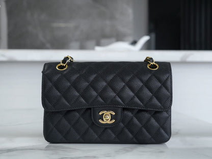 CLASSIC FLAP 23 BLACK CAVIAR GOLD HARDWARE