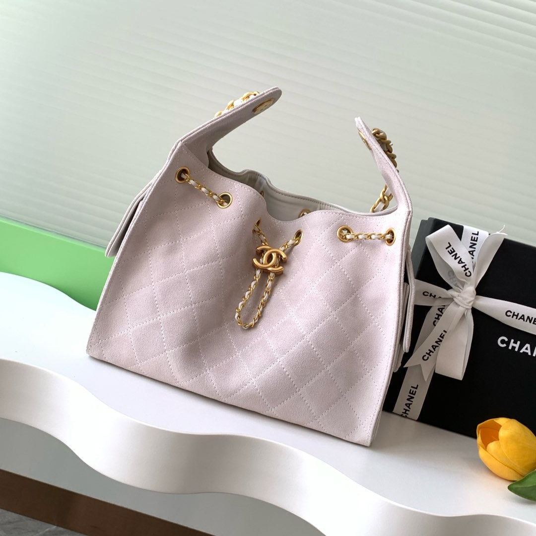 CC 25C Hobo Bag 30cm Light Pink Suede