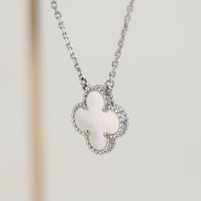 DIANA CLOVER  15MM WHITE MOTHER-OF-PEARL SILVER