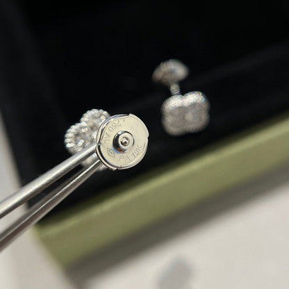 DIANA CLOVER MINI DIAMOND STUD EARRINGS